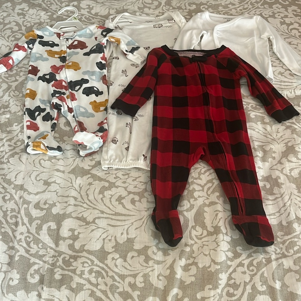 4 piece  boy’s sleepwear bundle size 3 months